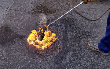 Strathan Skerray flat roofing repairs